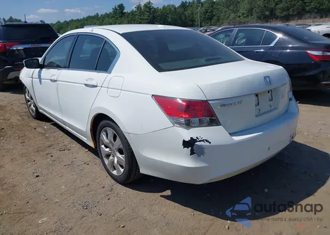 2010 Honda Accord 2.4 Ex-L из США, поврежденный, VIN 1HGCP2F81AA131758